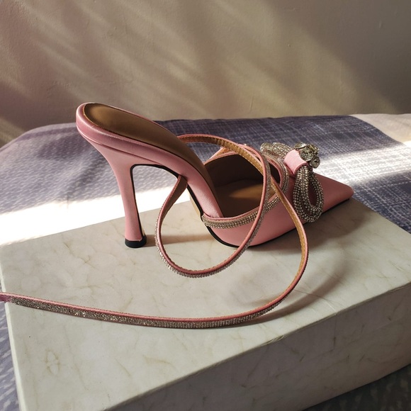 Elegant Pink Stiletto Heels with Rhinestone Bow - Picture 3 of 5